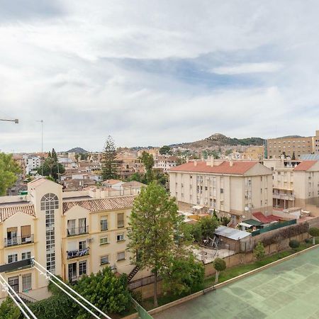 Stunning Spacious City Apartment With Free Parking Málaga Eksteriør billede